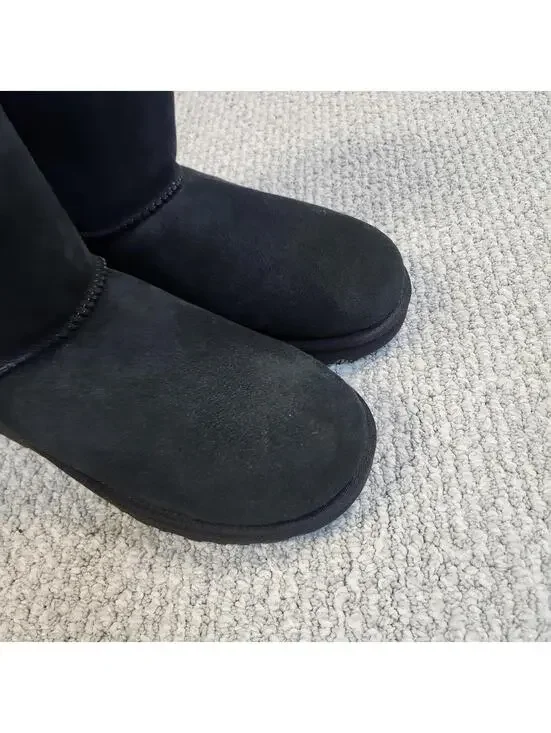 UGG Bailey Button II Classic Black Boots Size 10 - Picture 12 of 13